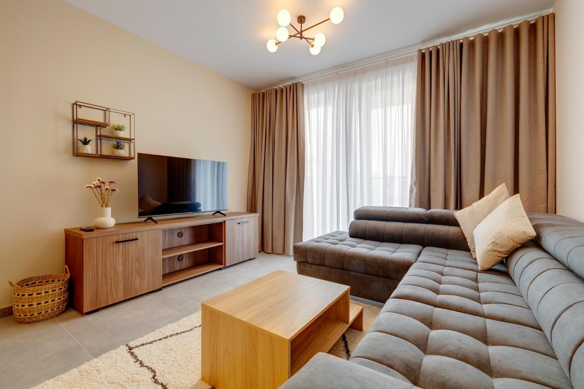 Cool Waters Holiday Apartments Слима Екстериор снимка